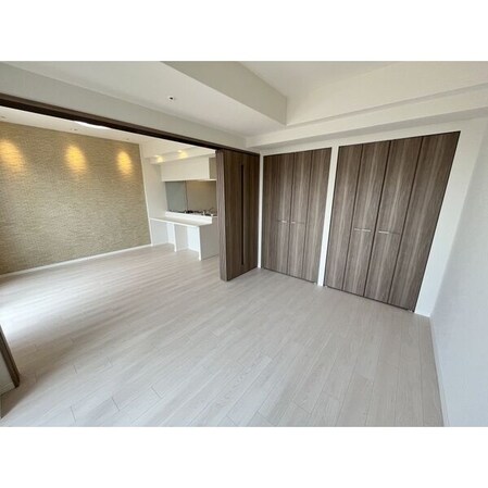 スプランディッド江坂駅前の物件内観写真